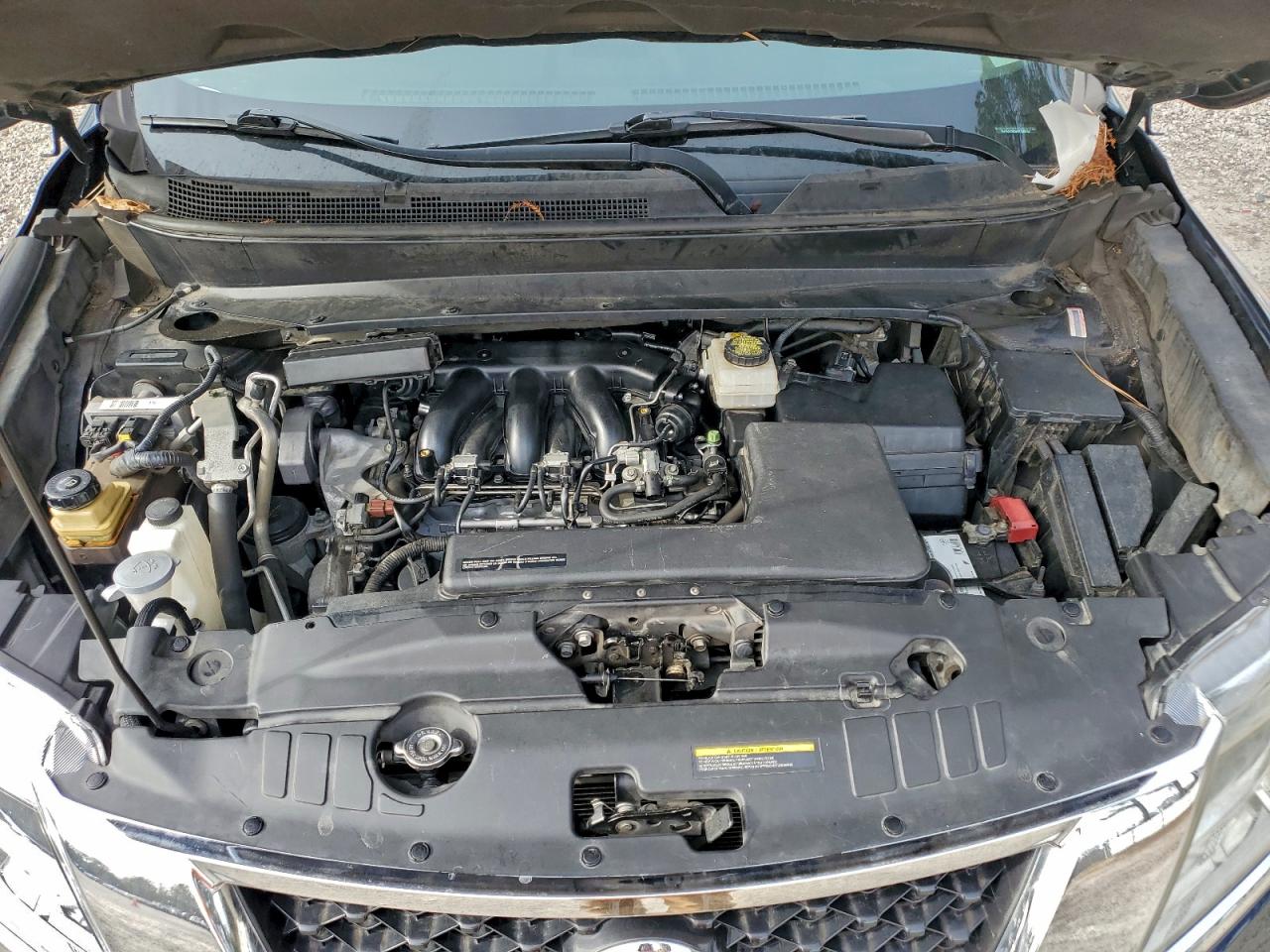 Nissan Pathfinder S Image 10