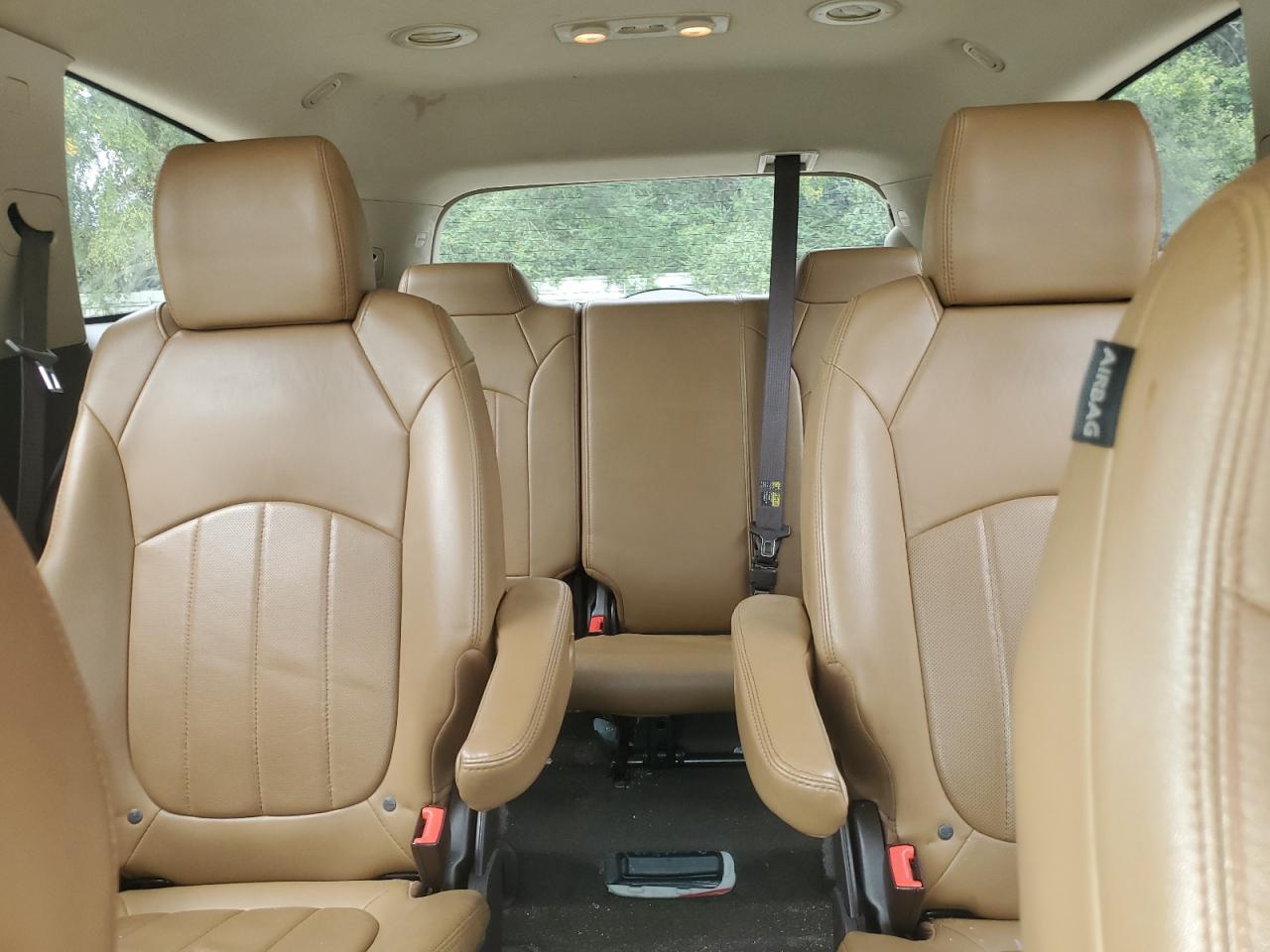 Buick Enclave Image 11