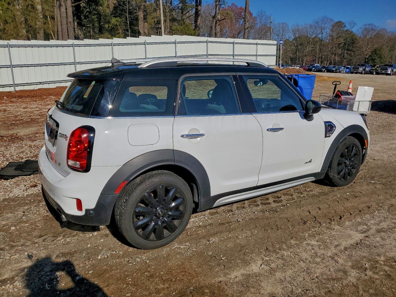 MINI Cooper S Countryman All4 Image 3